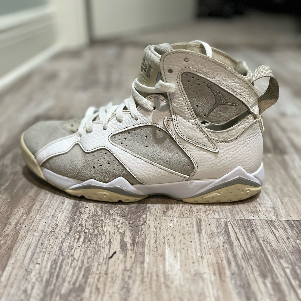 Jordan 7 Pure Money